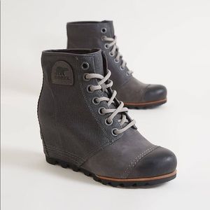 Sorel PDX Wedge Dark Grey Size 7.5